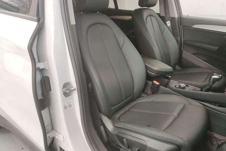 Used BMW X1 2019 sDrive18Li Fashion Model Right Front Seat