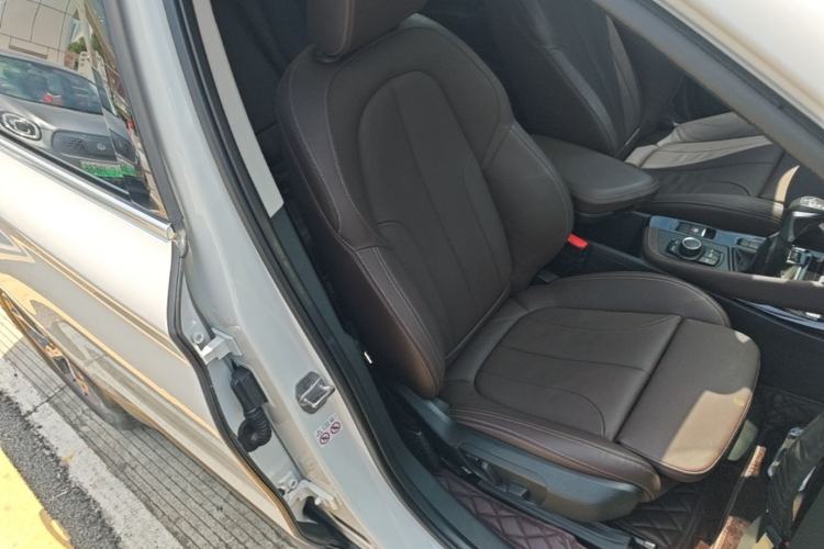 Used BMW X1 2019 sDrive18Li Premium Edition Right Front Seat