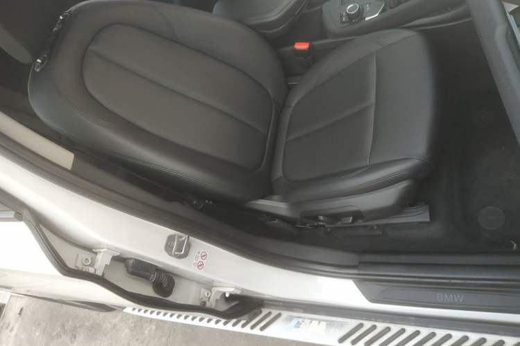 Used BMW X1 2019 sDrive18Li Fashion Model Right Front Seat