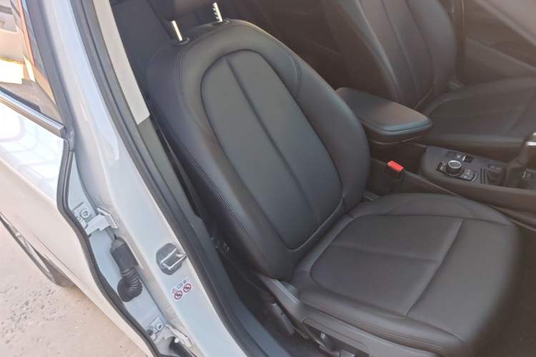 Used BMW X1 2019 sDrive18Li Fashion Model Right Front Seat