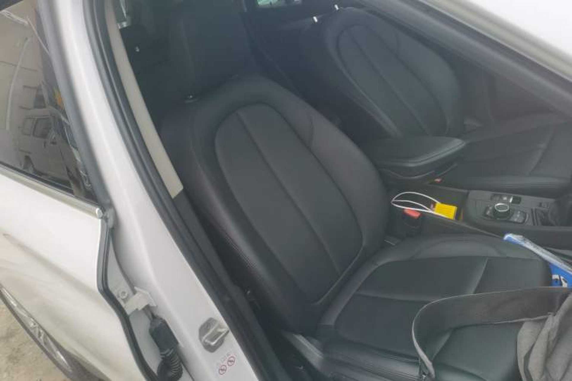 Used BMW X1 2019 sDrive20Li Leading Model Right Front Seat