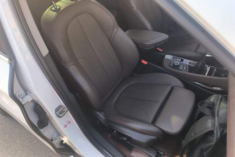 Used BMW X1 2019 sDrive18Li Premium Edition Right Front Seat