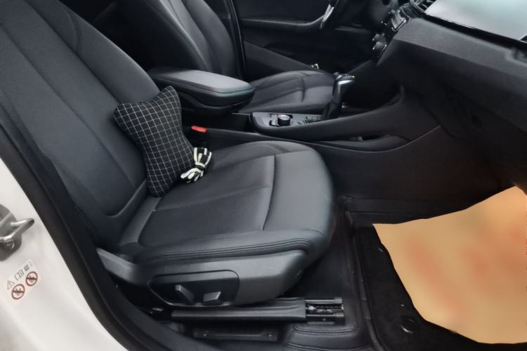 Used BMW X1 2019 sDrive20Li Leading Model Right Front Seat