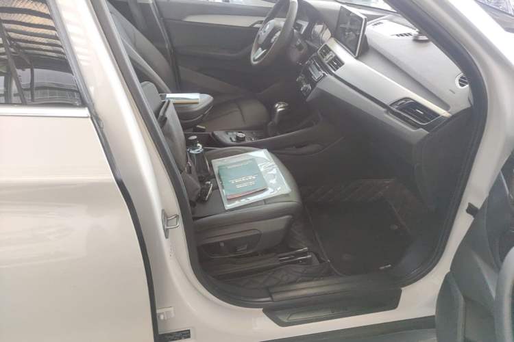 Used BMW X1 2019 sDrive20Li Leading Model Right Front Seat