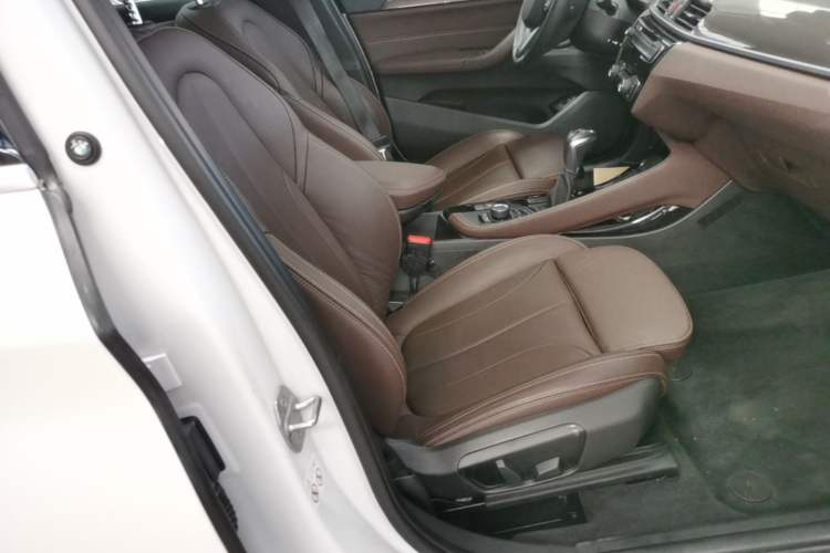 Used BMW X1 2019 sDrive18Li Premium Edition Right Front Seat