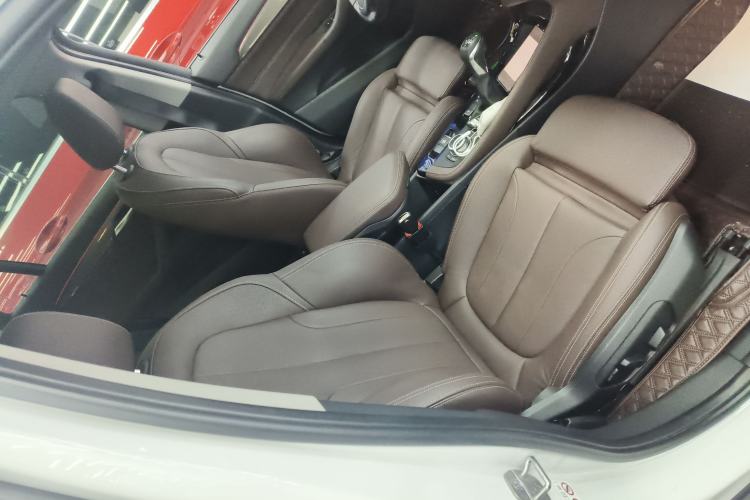 Used BMW X1 2019 xDrive20Li Luxury Model Right Front Seat