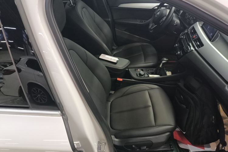 Used BMW X1 2019 sDrive20Li Leading Model Right Front Seat
