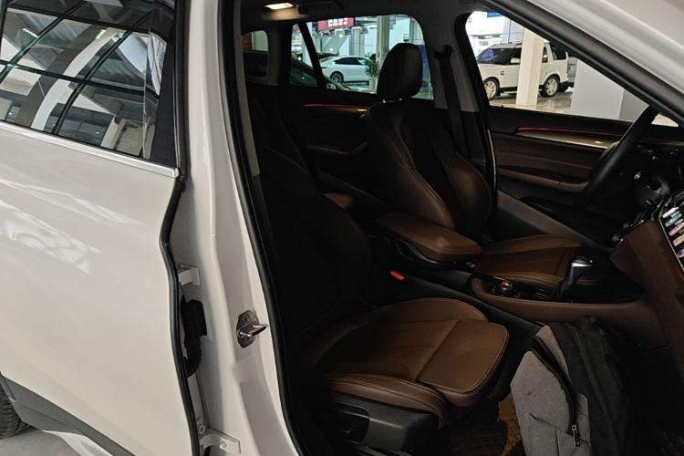 Used BMW X1 2019 sDrive18Li Premium Edition Right Front Seat