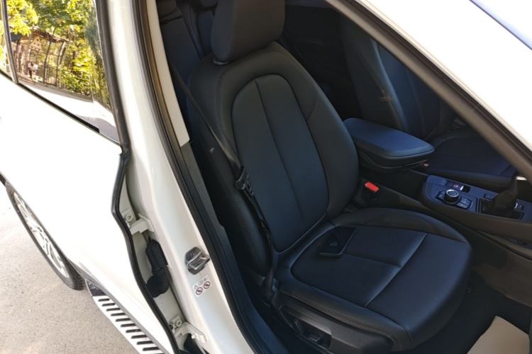 Used BMW X1 2019 sDrive20Li Leading Model Right Front Seat
