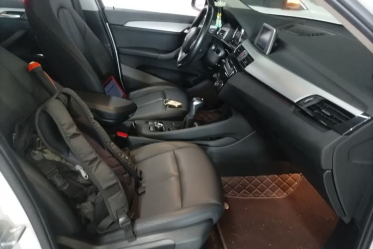 Used BMW X1 2019 sDrive20Li Leading Model Right Front Seat