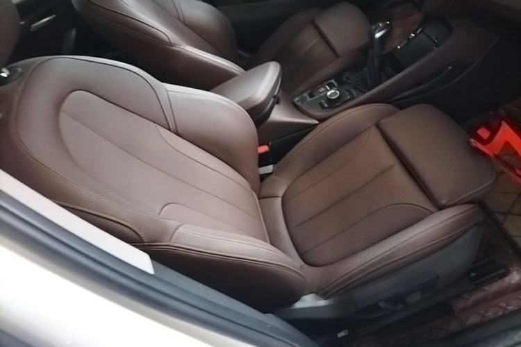 Used BMW X1 2019 sDrive18Li Premium Edition Right Front Seat