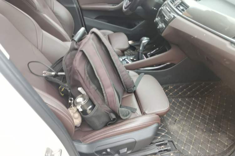 Used BMW X1 2019 sDrive18Li Premium Edition Right Front Seat