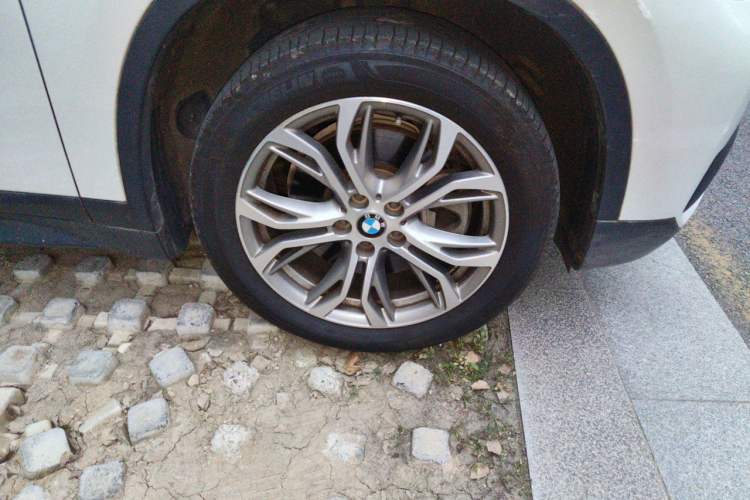 Used BMW X1 2019 sDrive20Li Leading Model Right Front Wheel Hub