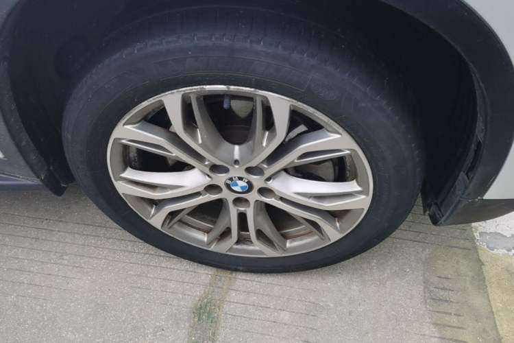 Used BMW X1 2019 sDrive20Li Leading Model Right Front Wheel Hub