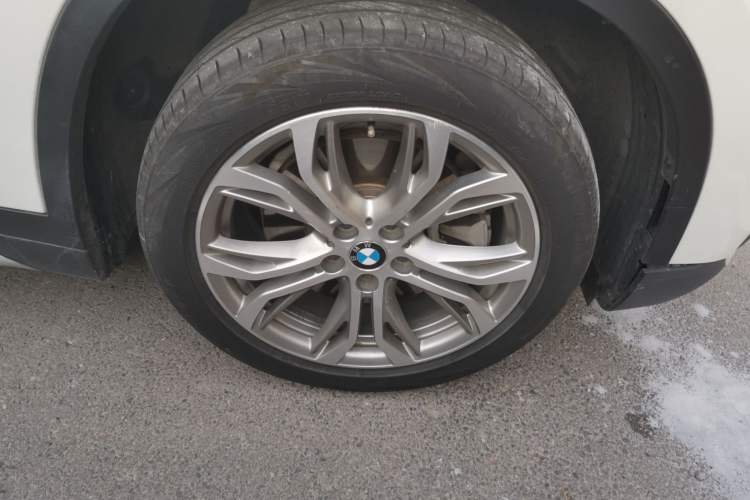 Used BMW X1 2019 sDrive20Li Leading Model Right Front Wheel Hub