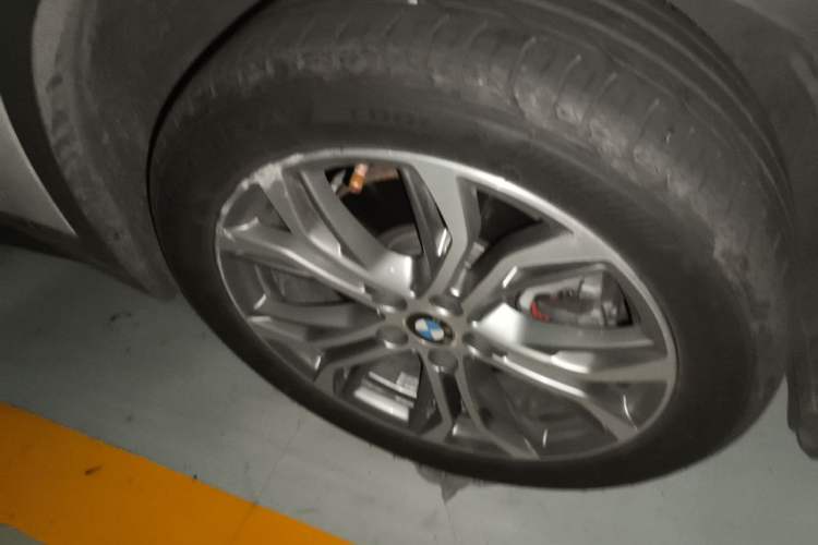 Used BMW X1 2019 sDrive20Li Leading Model Right Front Wheel Hub