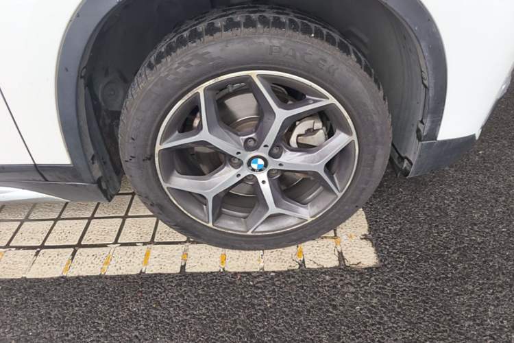 Used BMW X1 2019 sDrive20Li Leading Model Right Front Wheel Hub