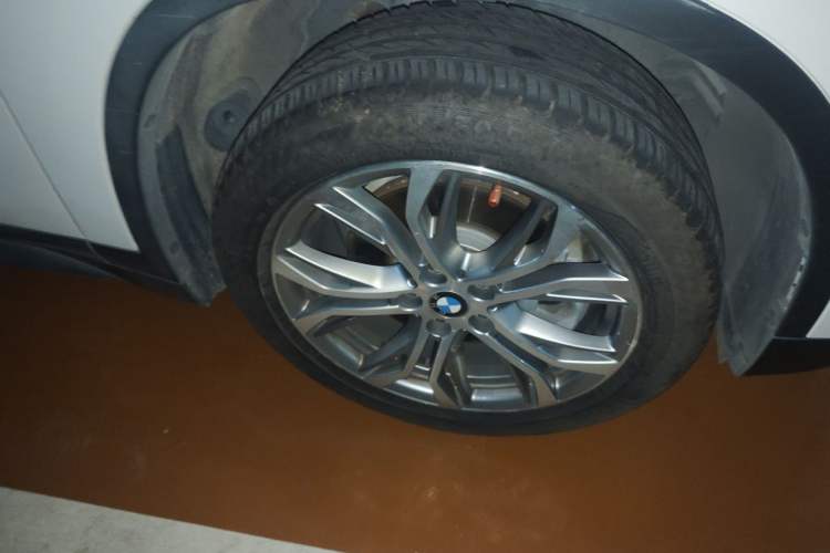 Used BMW X1 2019 sDrive20Li Leading Model Right Front Wheel Hub