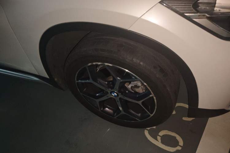 Used BMW X1 2019 sDrive18Li Premium Edition Right Front Wheel Hub