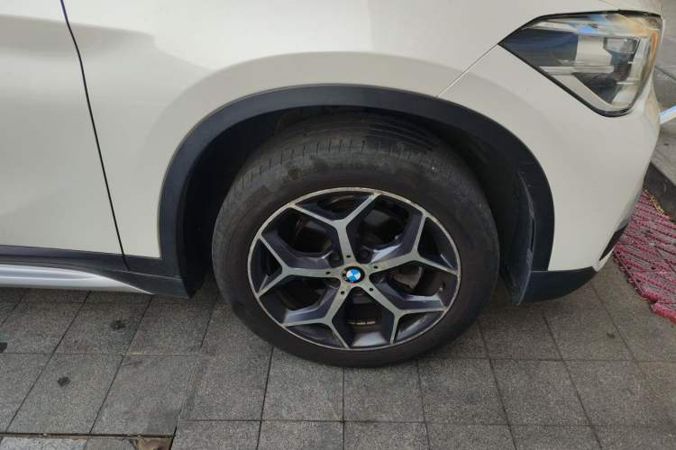 Used BMW X1 2019 sDrive18Li Premium Edition Right Front Wheel Hub