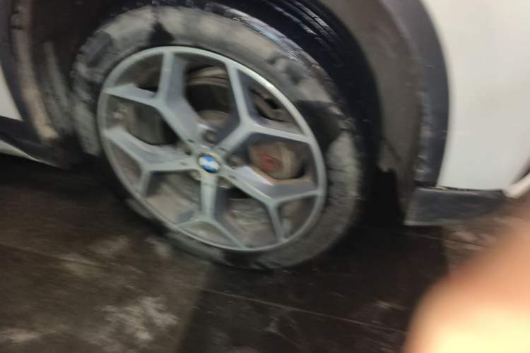 Used BMW X1 2019 sDrive18Li Premium Edition Right Front Wheel Hub