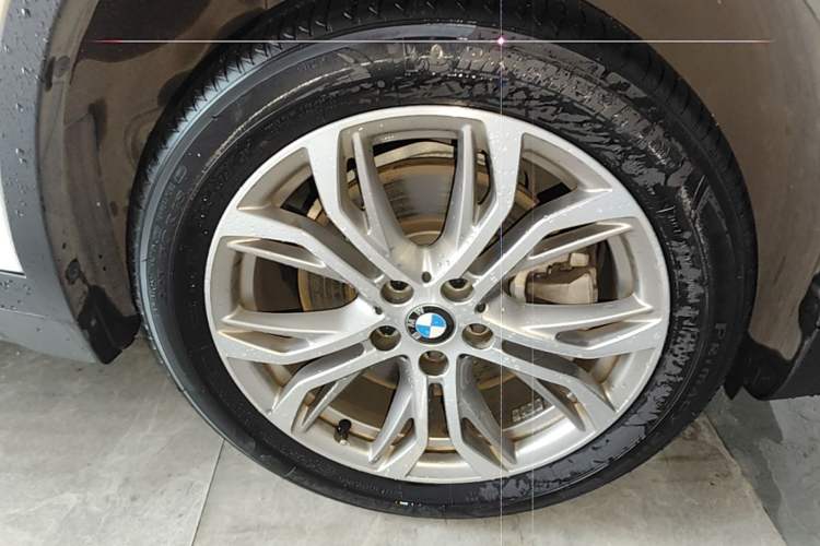 Used BMW X1 2019 sDrive20Li Leading Model Right Front Wheel Hub