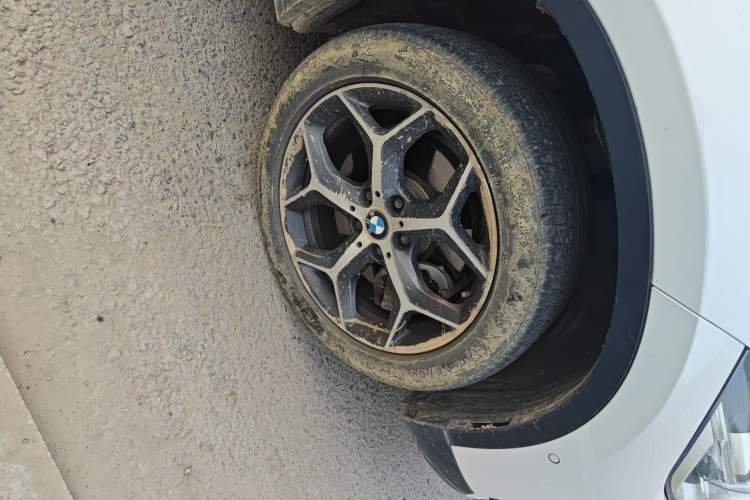 Used BMW X1 2019 xDrive20Li Luxury Model Right Front Wheel Hub