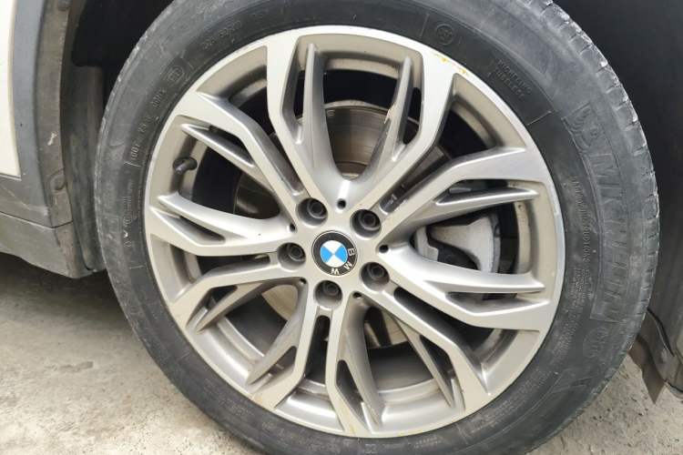 Used BMW X1 2019 sDrive20Li Leading Model Right Front Wheel Hub
