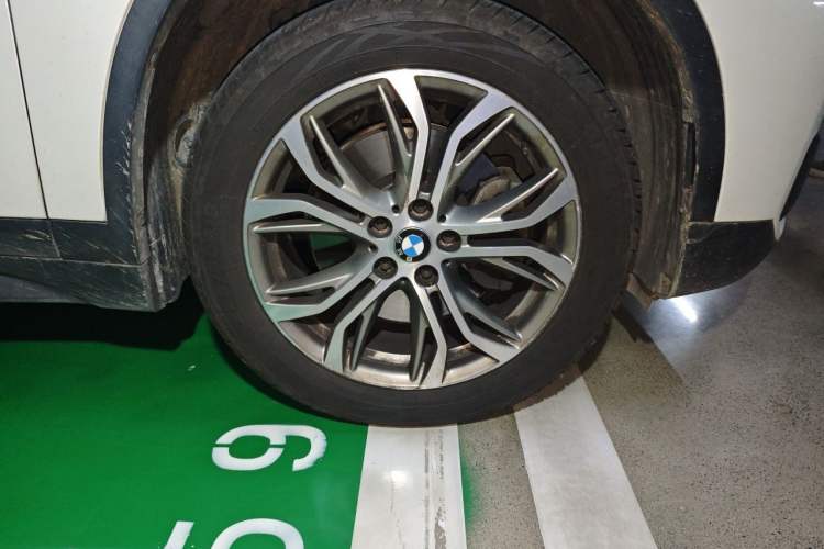Used BMW X1 2019 sDrive20Li Leading Model Right Front Wheel Hub