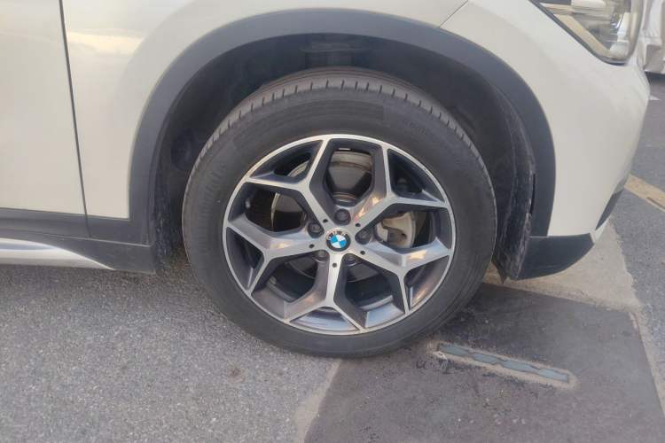 Used BMW X1 2019 sDrive18Li Premium Edition Right Front Wheel Hub