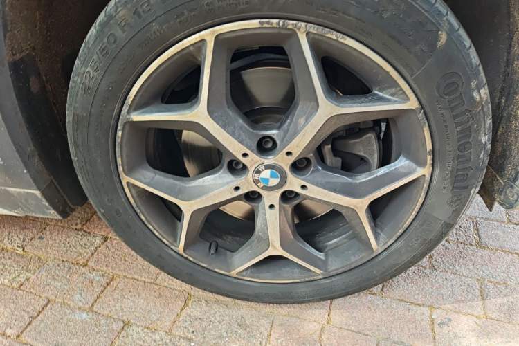 Used BMW X1 2019 xDrive20Li Luxury Model Right Front Wheel Hub