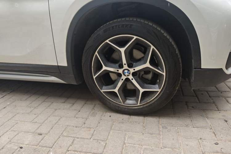 Used BMW X1 2019 sDrive18Li Premium Edition Right Front Wheel Hub