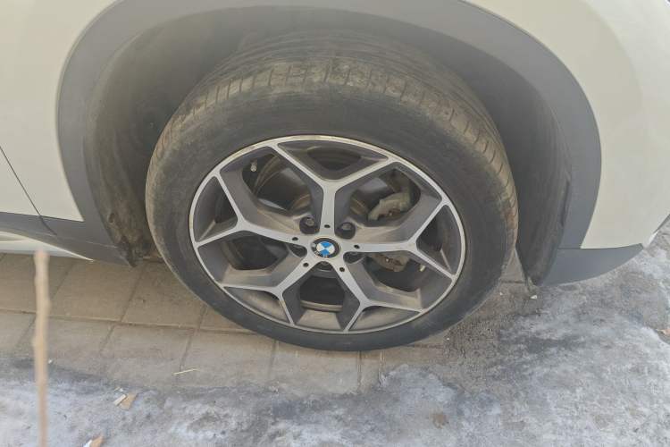 Used BMW X1 2019 sDrive18Li Premium Edition Right Front Wheel Hub
