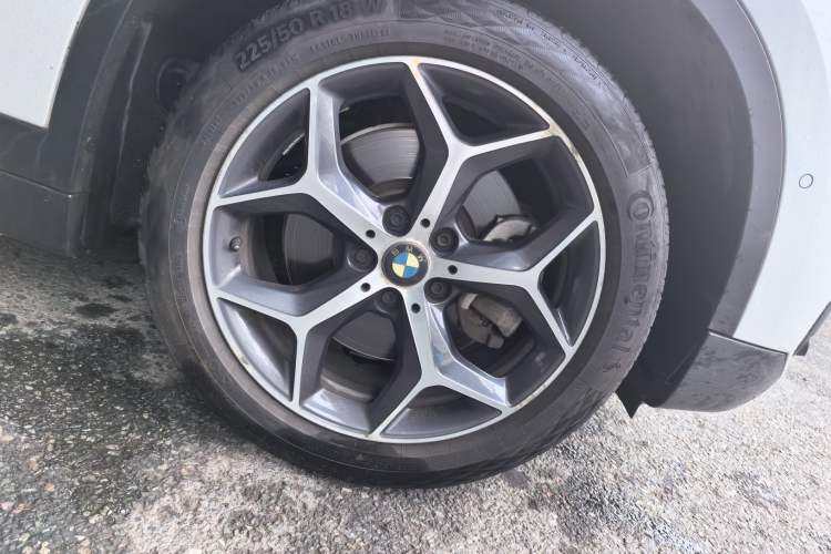 Used BMW X1 2019 xDrive20Li Luxury Model Right Front Wheel Hub