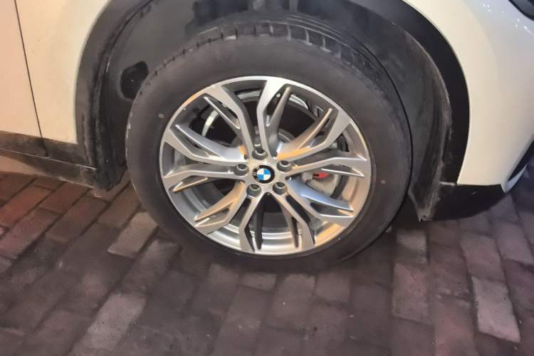 Used BMW X1 2019 sDrive20Li Leading Model Right Front Wheel Hub