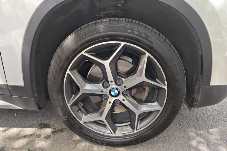 Used BMW X1 2019 sDrive18Li Premium Edition Right Front Wheel Hub