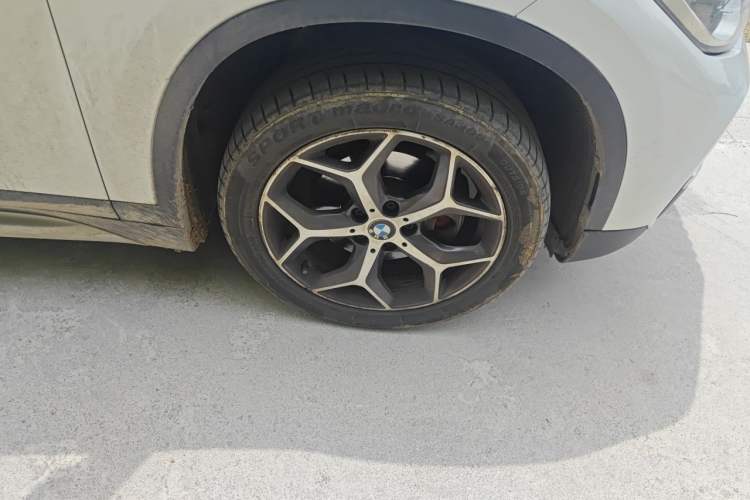 Used BMW X1 2019 sDrive18Li Premium Edition Right Front Wheel Hub