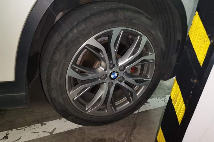 Used BMW X1 2019 sDrive20Li Leading Model Right Front Wheel Hub