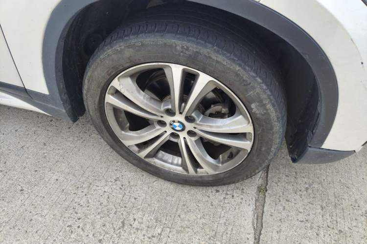 Used BMW X1 2019 sDrive18Li Premium Edition Right Front Wheel Hub