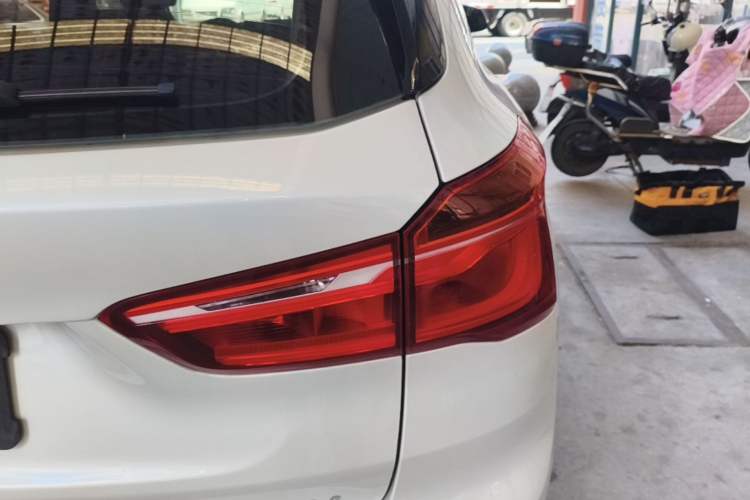 Used BMW X1 2019 xDrive20Li Luxury Model Right Rear Taillight