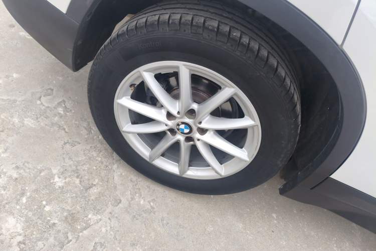 Used BMW X1 2019 sDrive18Li Fashion Model Right Rear Wheel Hub