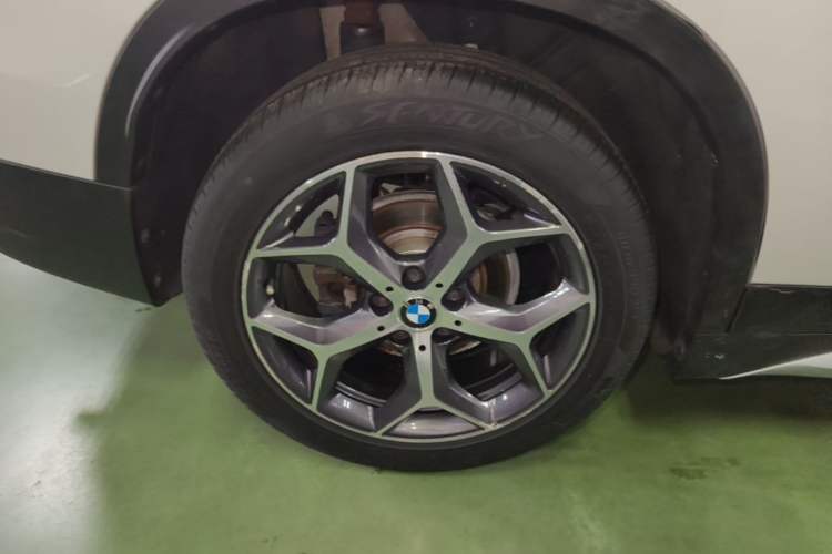 Used BMW X1 2019 xDrive20Li Luxury Model Right Rear Wheel Hub