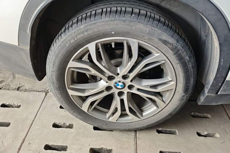 Used BMW X1 2019 sDrive20Li Leading Model Right Rear Wheel Hub
