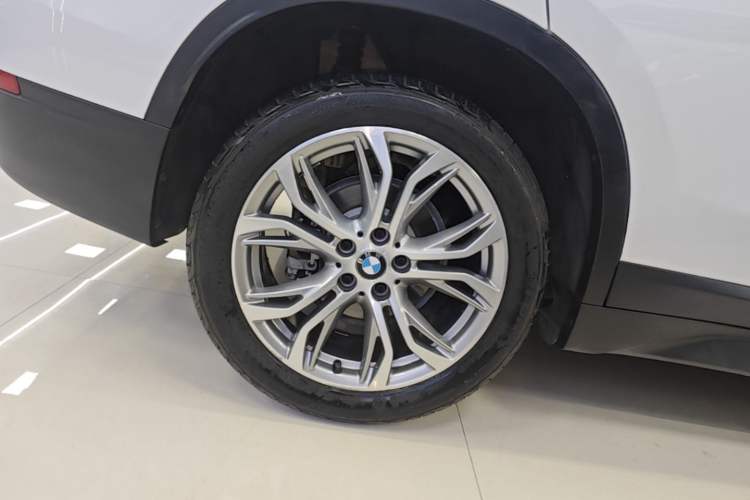 Used BMW X1 2019 sDrive20Li Leading Model Right Rear Wheel Hub