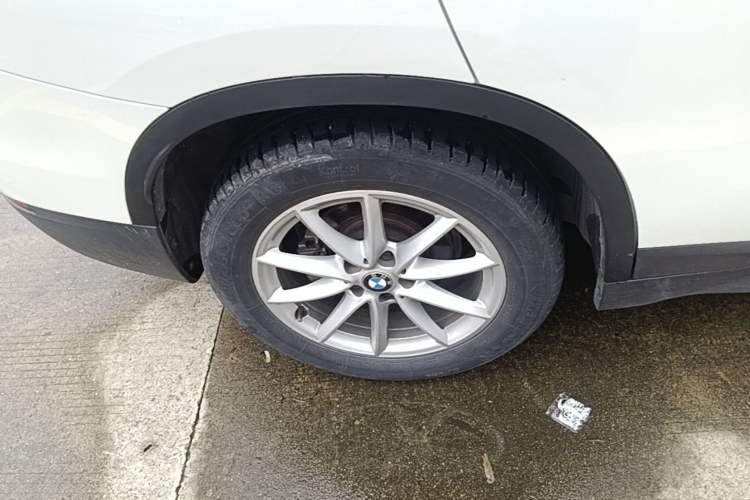 Used BMW X1 2019 sDrive18Li Fashion Model Right Rear Wheel Hub