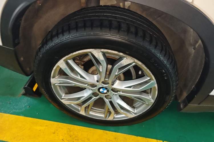 Used BMW X1 2019 sDrive20Li Leading Model Right Rear Wheel Hub