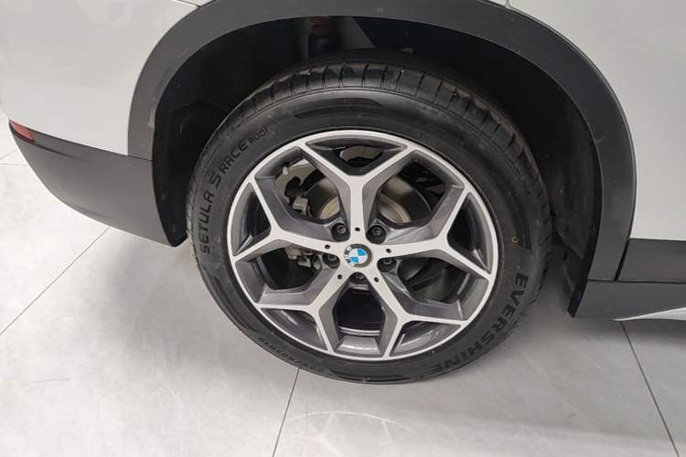 Used BMW X1 2019 sDrive18Li Premium Edition Right Rear Wheel Hub