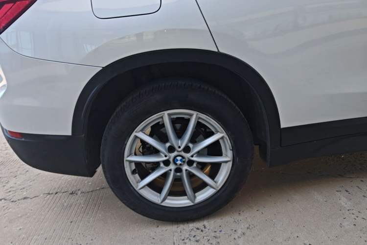 Used BMW X1 2019 sDrive18Li Fashion Model Right Rear Wheel Hub