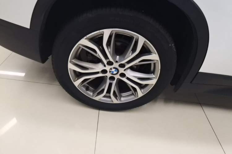 Used BMW X1 2019 sDrive20Li Leading Model Right Rear Wheel Hub