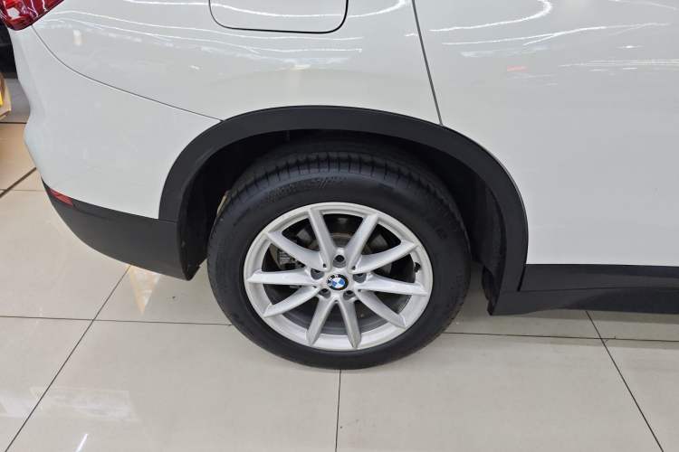 Used BMW X1 2019 sDrive18Li Fashion Model Right Rear Wheel Hub